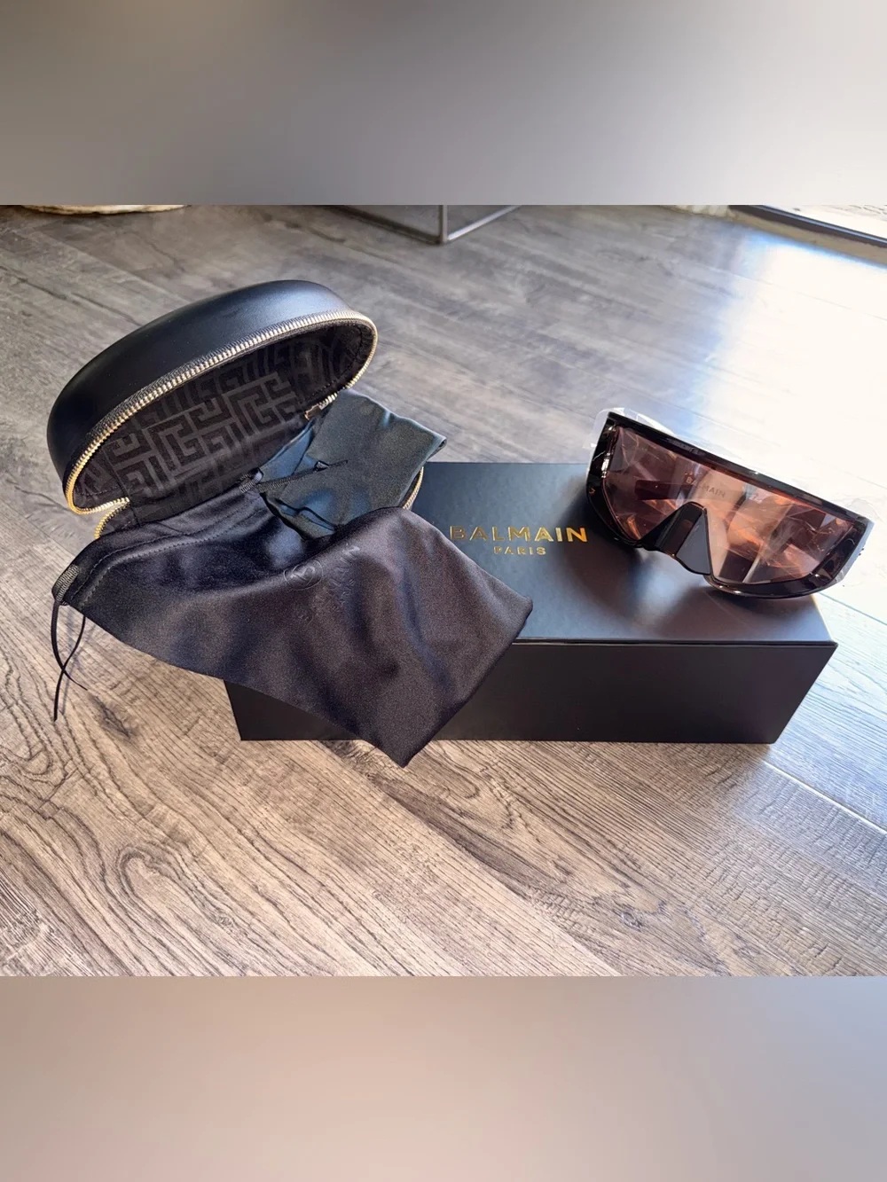 Balmain sport frame integrated